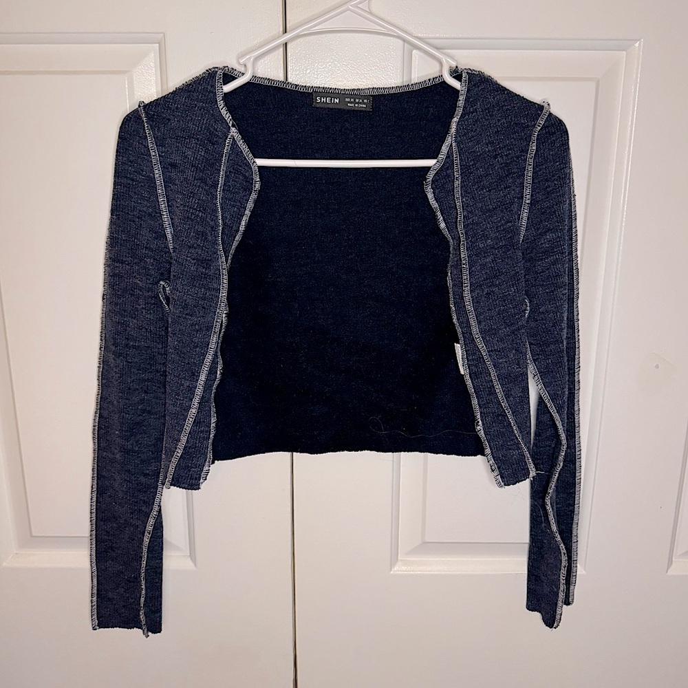 CROPPED LONG-SLEEVE TIGHT CARDIGAN